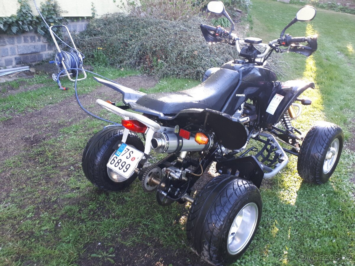 Čtyřkolka SHINERAY XY 250 STIXE
