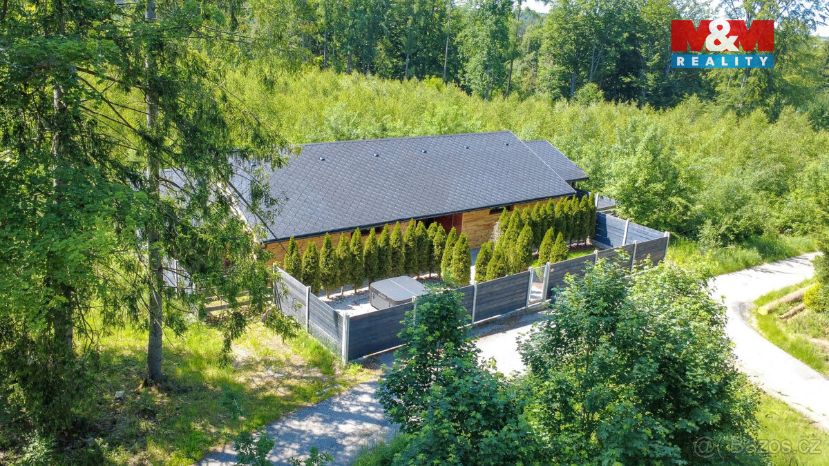 Prodej chalupy s dvěma apartmány 2+kk, Mikulovice - 5