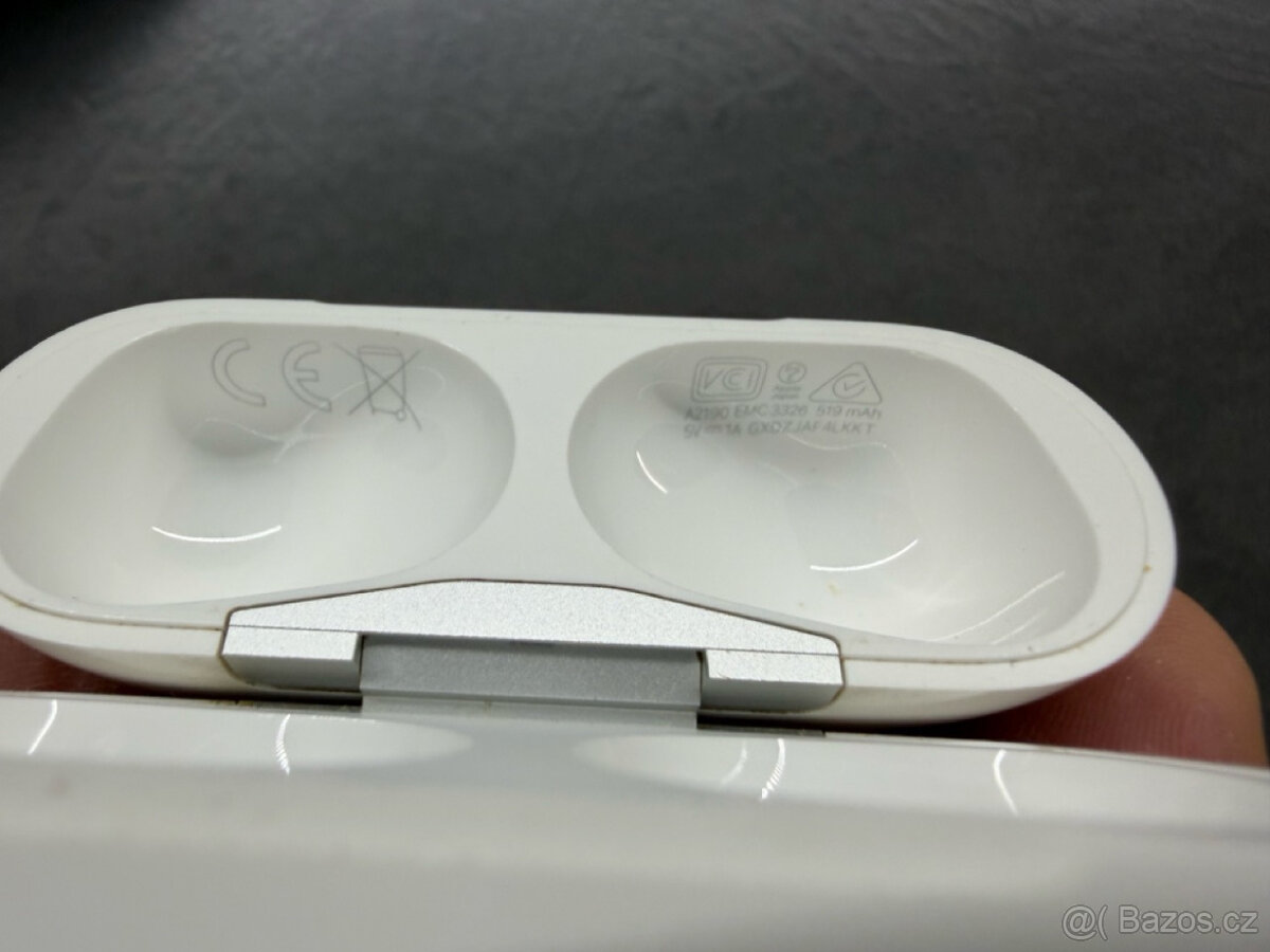 AirPods Pro 1. generace - 5