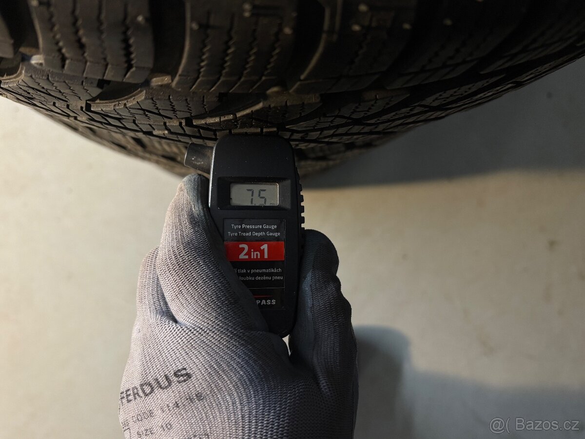 Zimní pneu Bridgestone 205/55R16 - 5