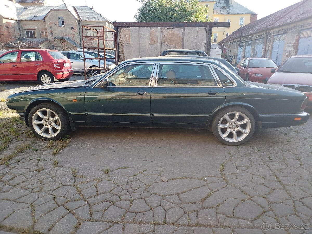 Jaguar XJ X330 Long 4.0 V6 - 5