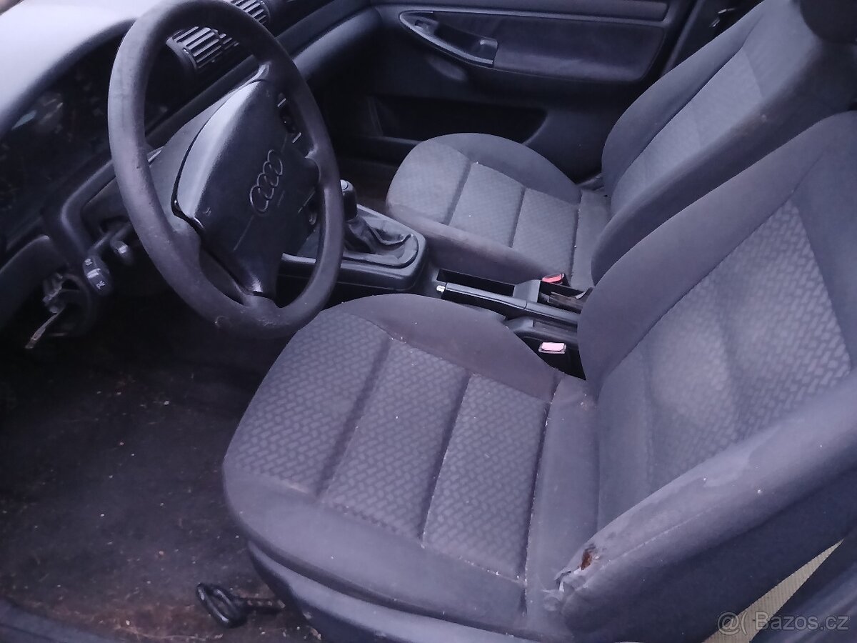 Audi A4 1.9tdi 1995 sedan na díly - 5