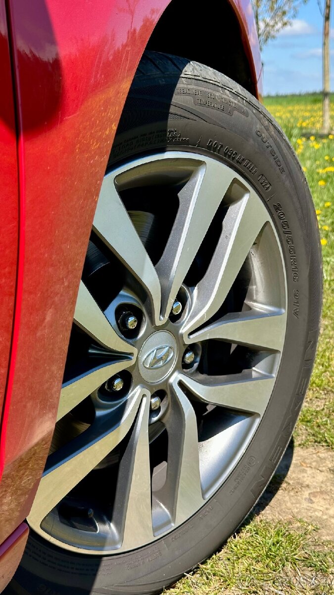 Hyundai I 30 Fastback - 5