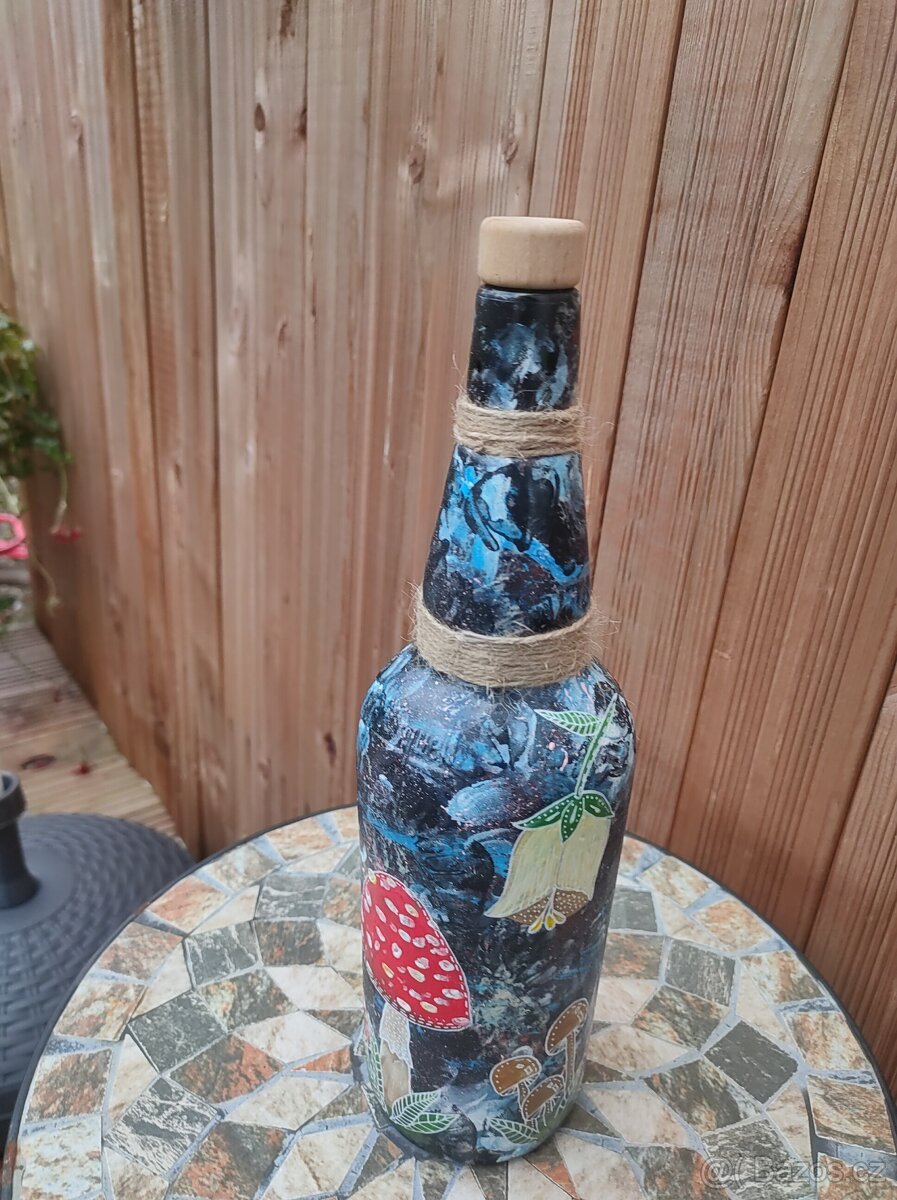 Ručně malovaná láhev - houbičky v noci - 5