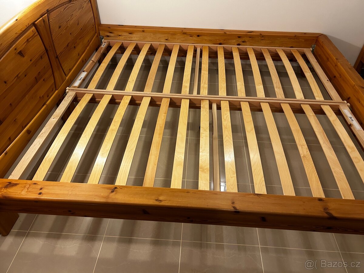 Masivní borovicová manželská postel + matrace zdarma - 5