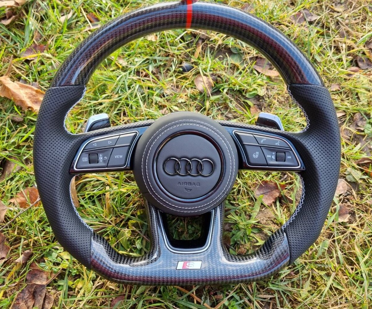 VYHRIEVANY VOLANT AUDI / KARBÓN SPORTOVY ZKOSENY - 5