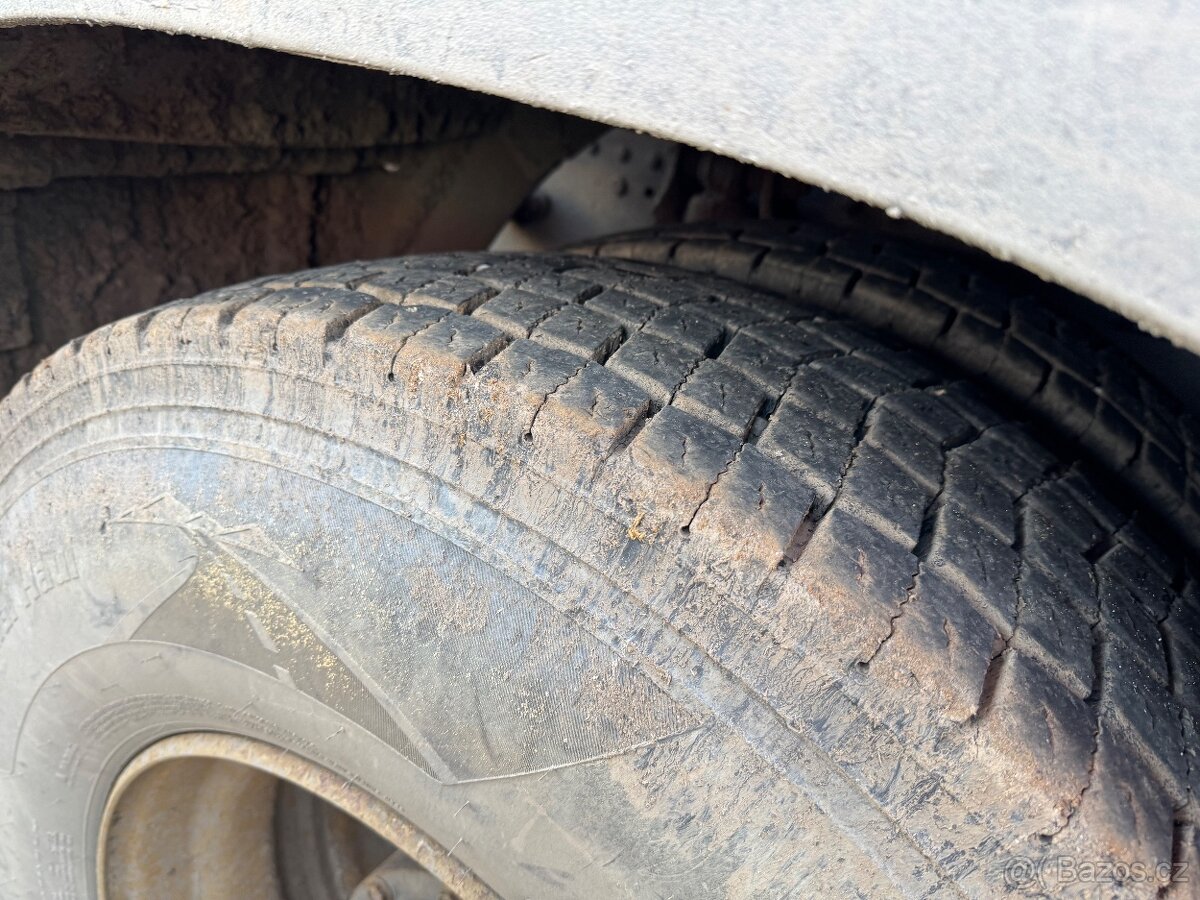 Man tga nosic kontejneru - 5