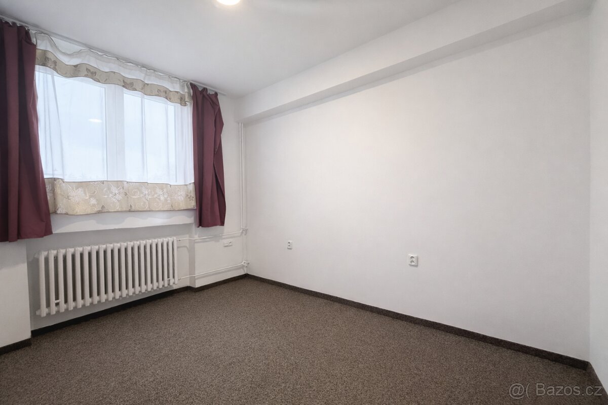 Byt 2+kk k pronájmu - 5