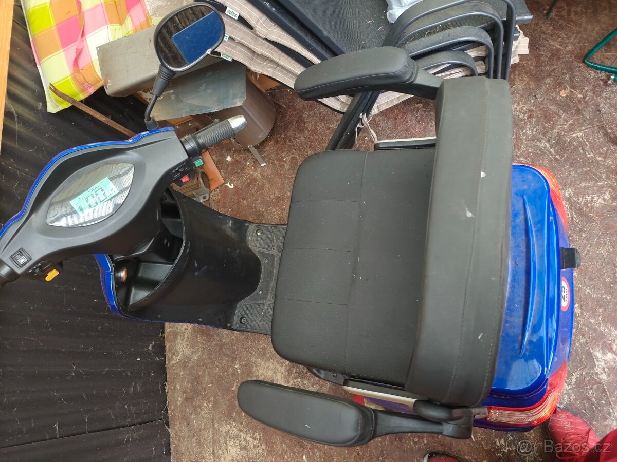 Elektrická třikolka pro penzisty - 5