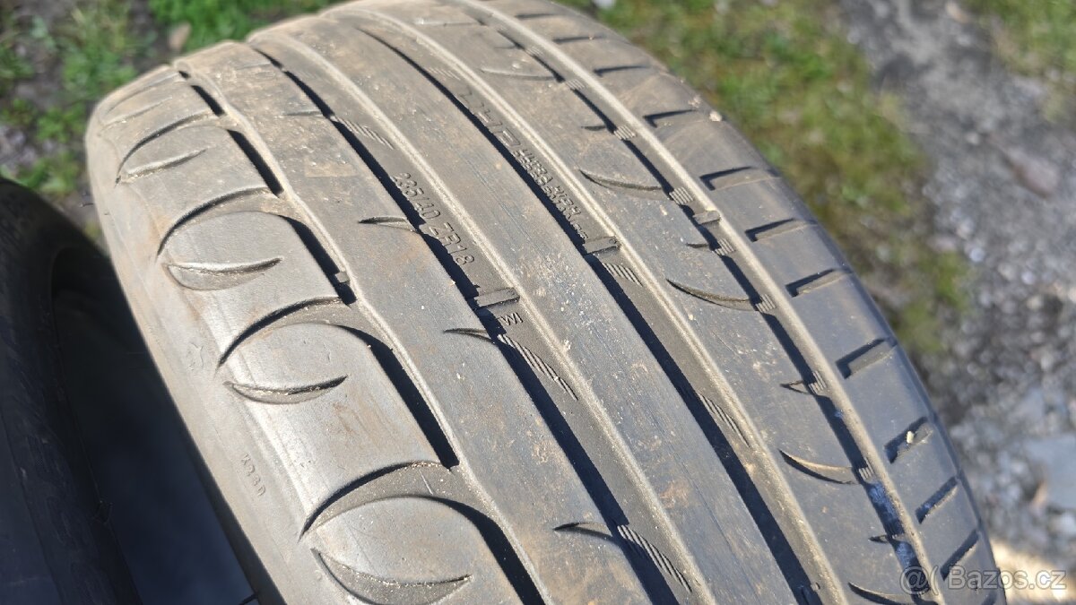 Letní pneu 235/40 R18 - 5
