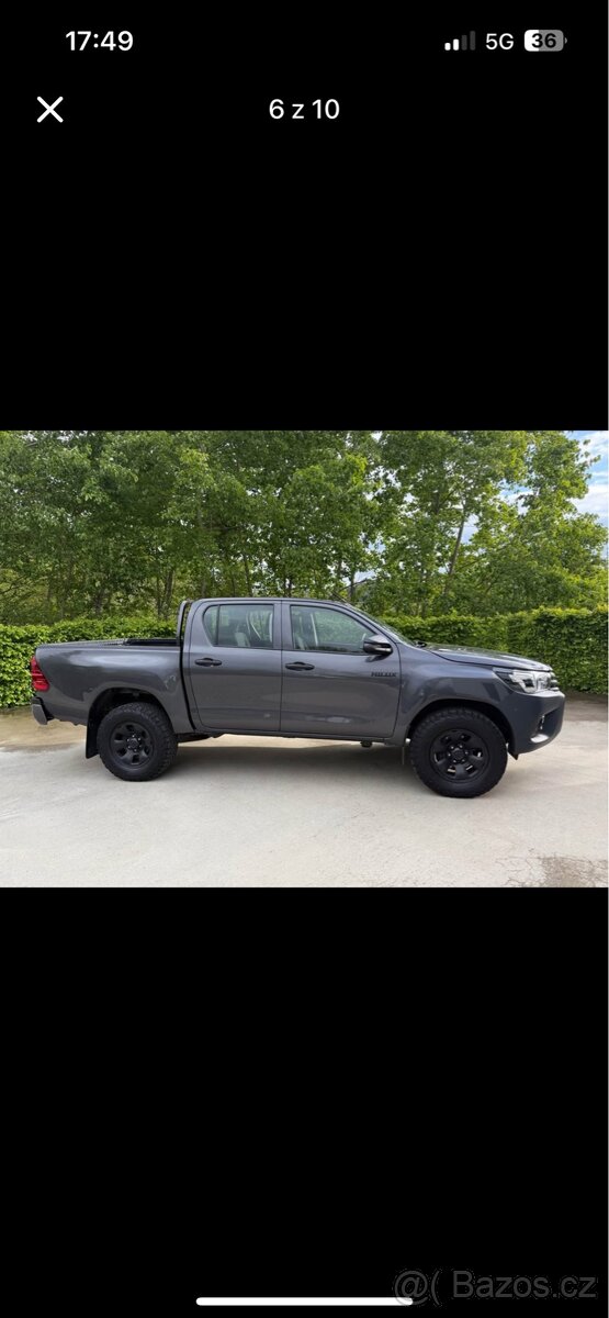 TOYOTA HILUX 2.4 D4D