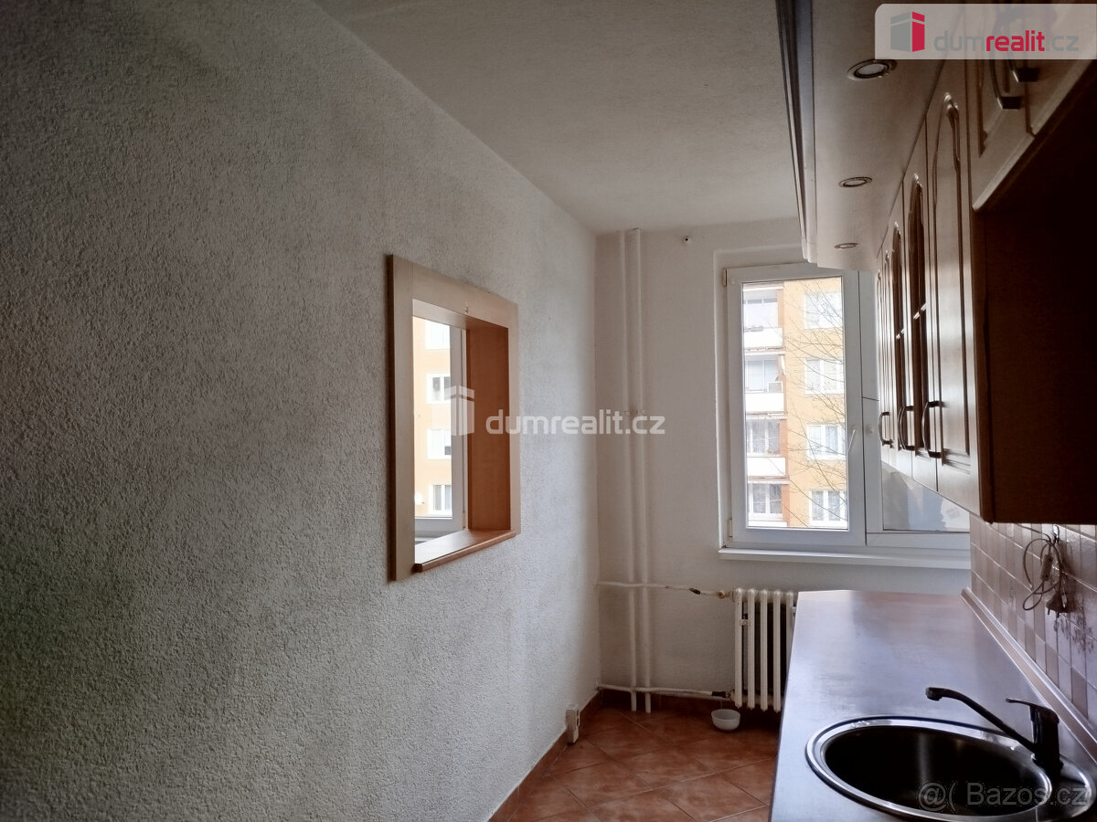 Prodej bytu 3+1 ve Vintířově, okr. Sokolov - 5
