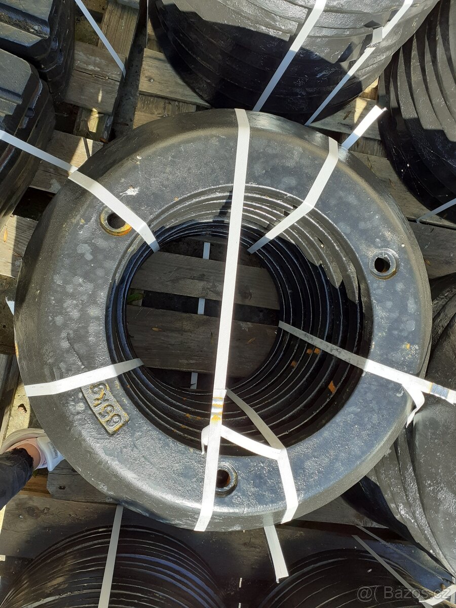 závaží do kol pro traktor New Holland - 5