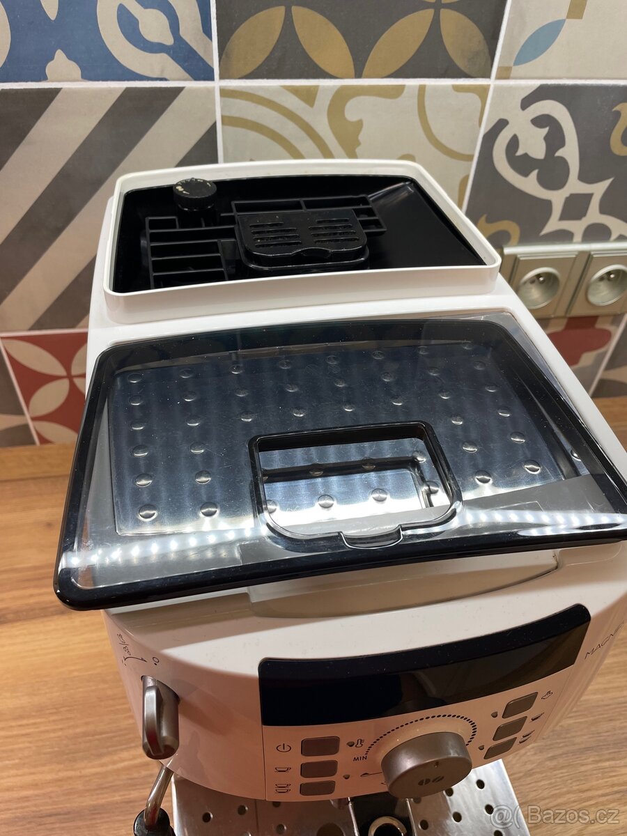 De’Longhi Magnifica S ECAM 22.110.W – automatický kávovar - 5