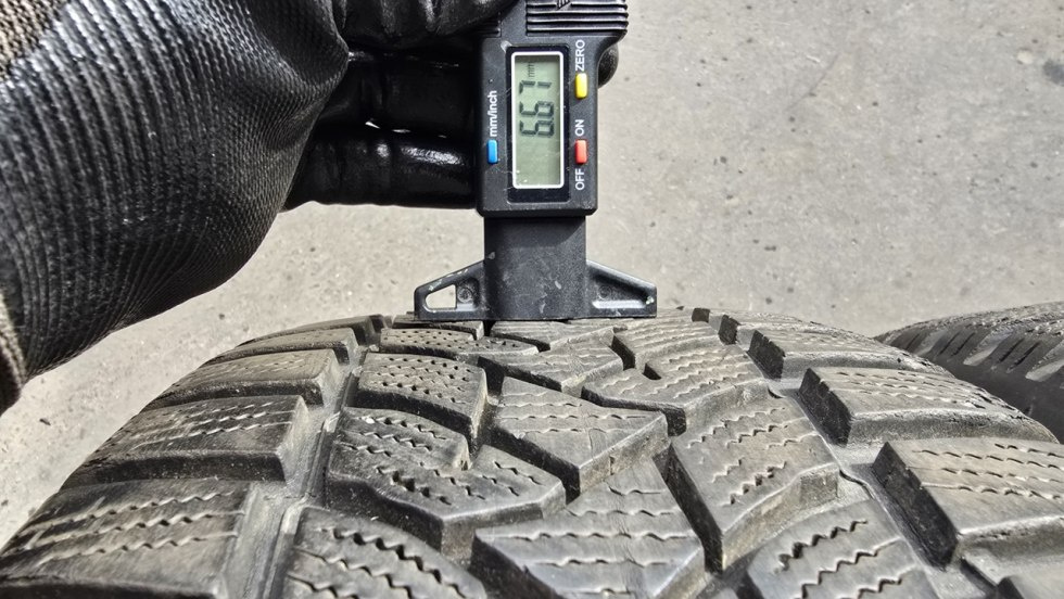 Zimní pneu 205/55/16 Dunlop - 5