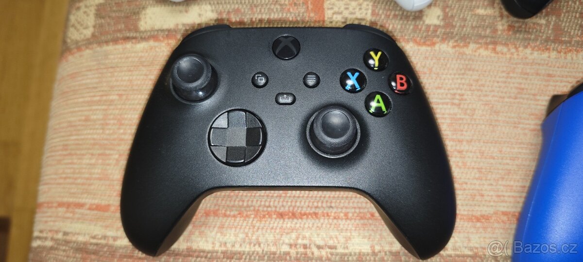 Ovladače pro Xbox Series X/S, Xbox One/X, PS5, PS4 - 5