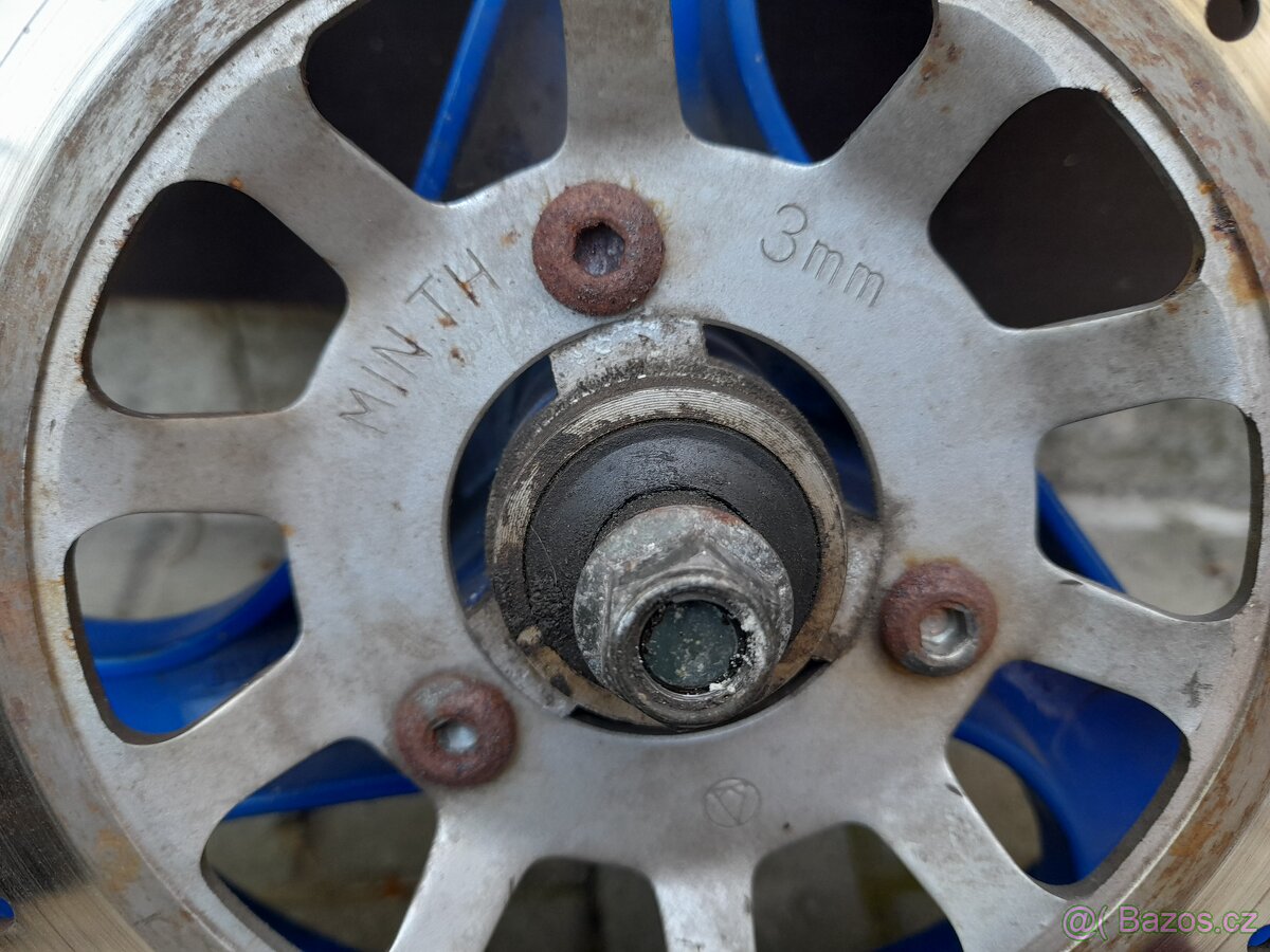 PŘEDNÍ KOLO ZE SKÚTRA 130/60 - 13" - 5