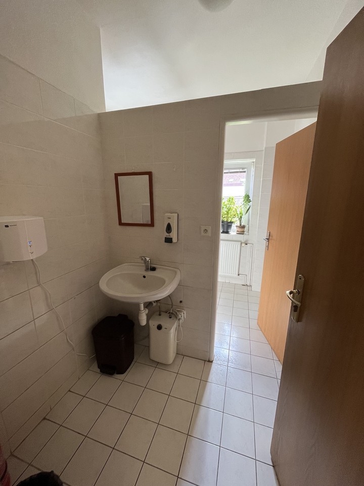 Pronájem kancelářských prostor v centru Pelhřimova - 5