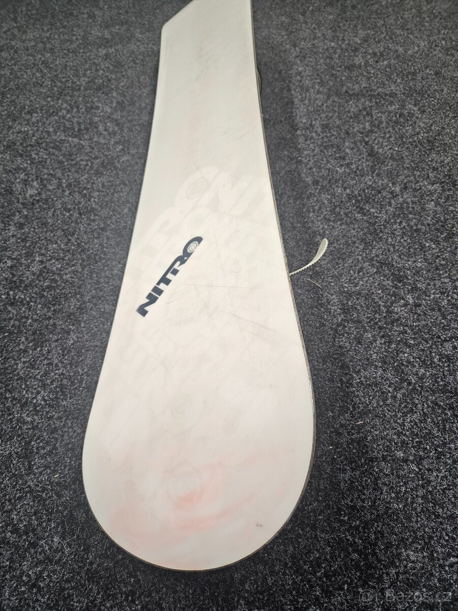 SNOWBOARD NITRO (+boty + helma) - 5