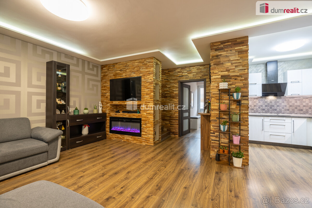 Prodej krásného 5+kk, ŘRD, Veltrusy. - 5