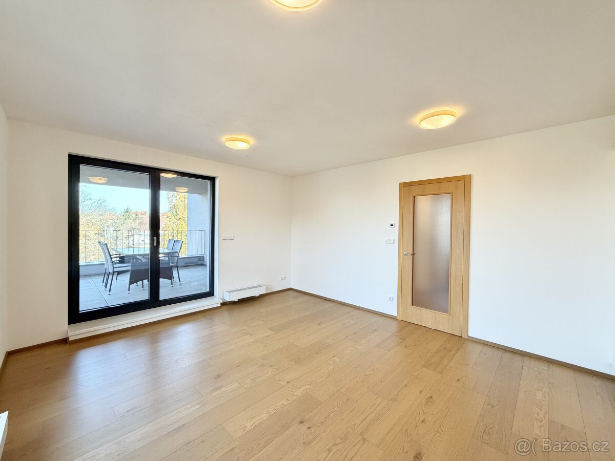 Pronájem bytu 2+kk, Vítězná, Liberec, 20500 Kč/měs, 56 m2 - 5