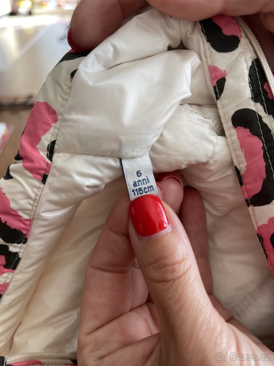 Dívčí bunda Moncler velikost 6 let/ 115cm - 5