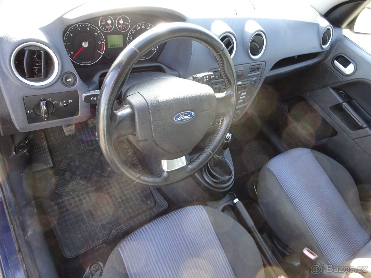 Ford Fusion 1.4i r.v.2008 (59KW) 2.Majitel Koupeno v ČR - 5