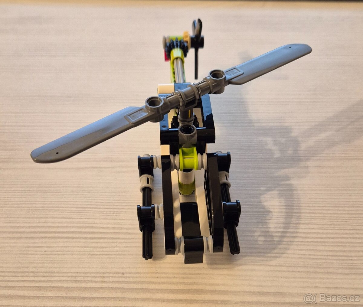 30465 LEGO Technic - Helikoptéra - 5