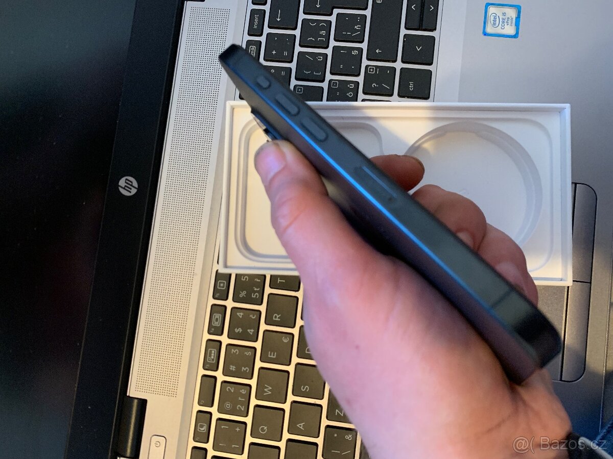 IPhone 15 pro 256 GB - 5