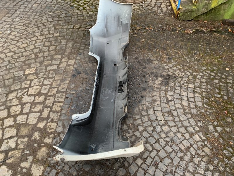 Subaru Impreza STI Hatchback - zadní nárazník - 5