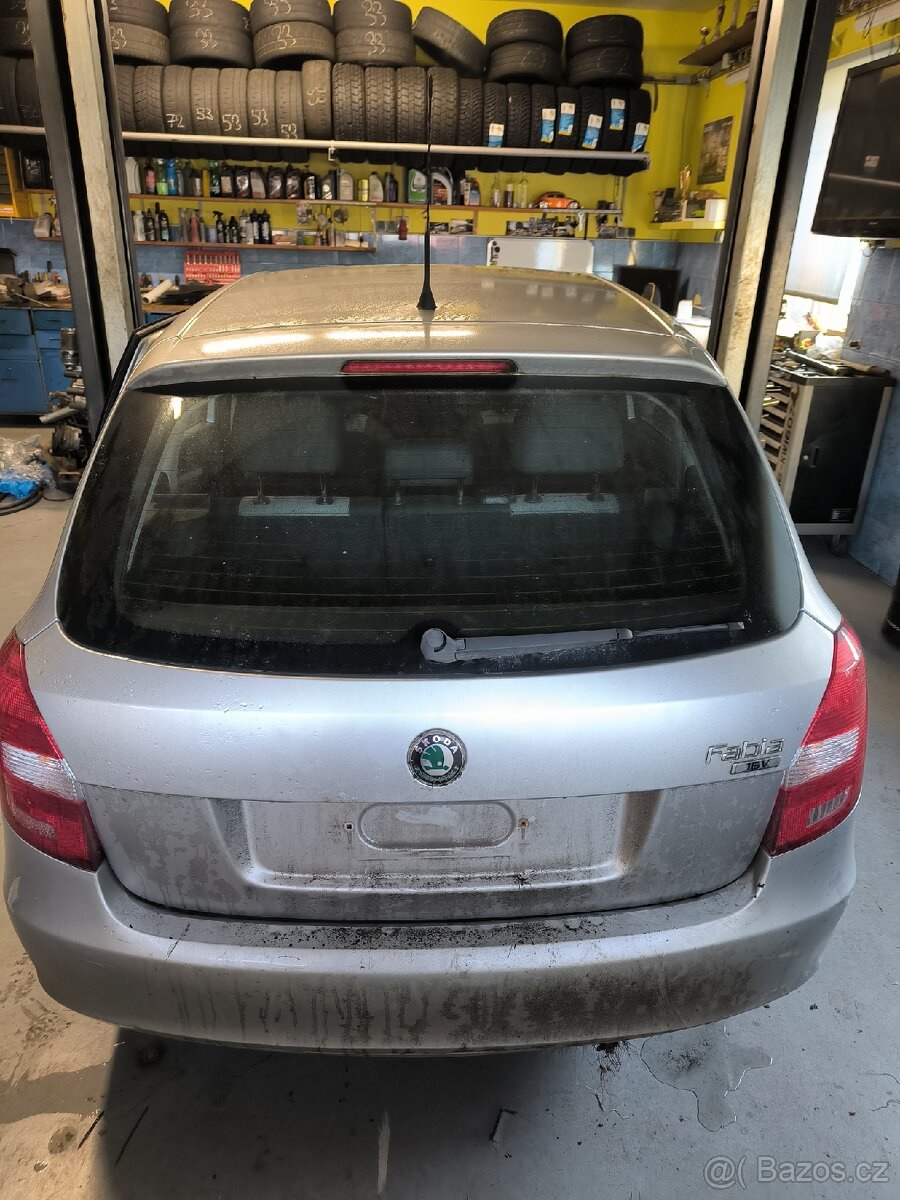 Náhradní díly ze Škoda fabia 2 , 1.4 63kw, 9156 , 2008 - 5