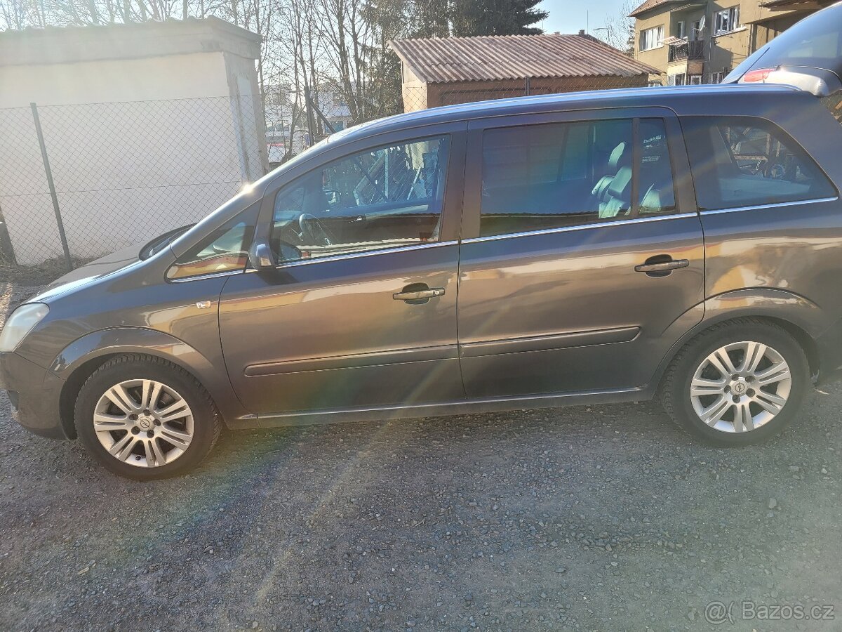OPEL ZAFIRA 1,7CDI - 5