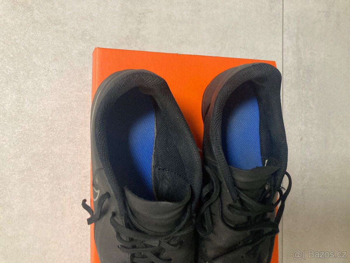 Dětské kopačky Nike Phantom JR, 35,5 EUR - 5