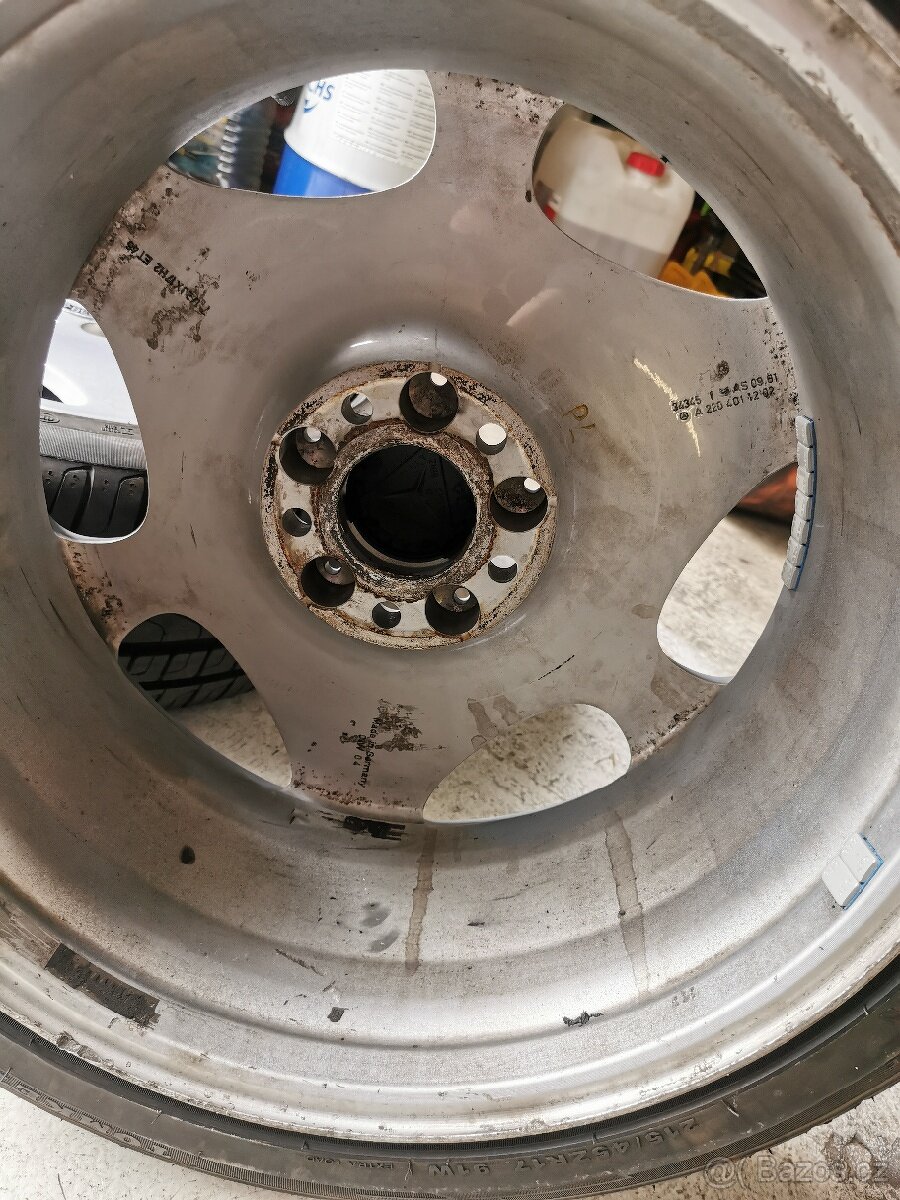 Mercedes R17 Segin - 5