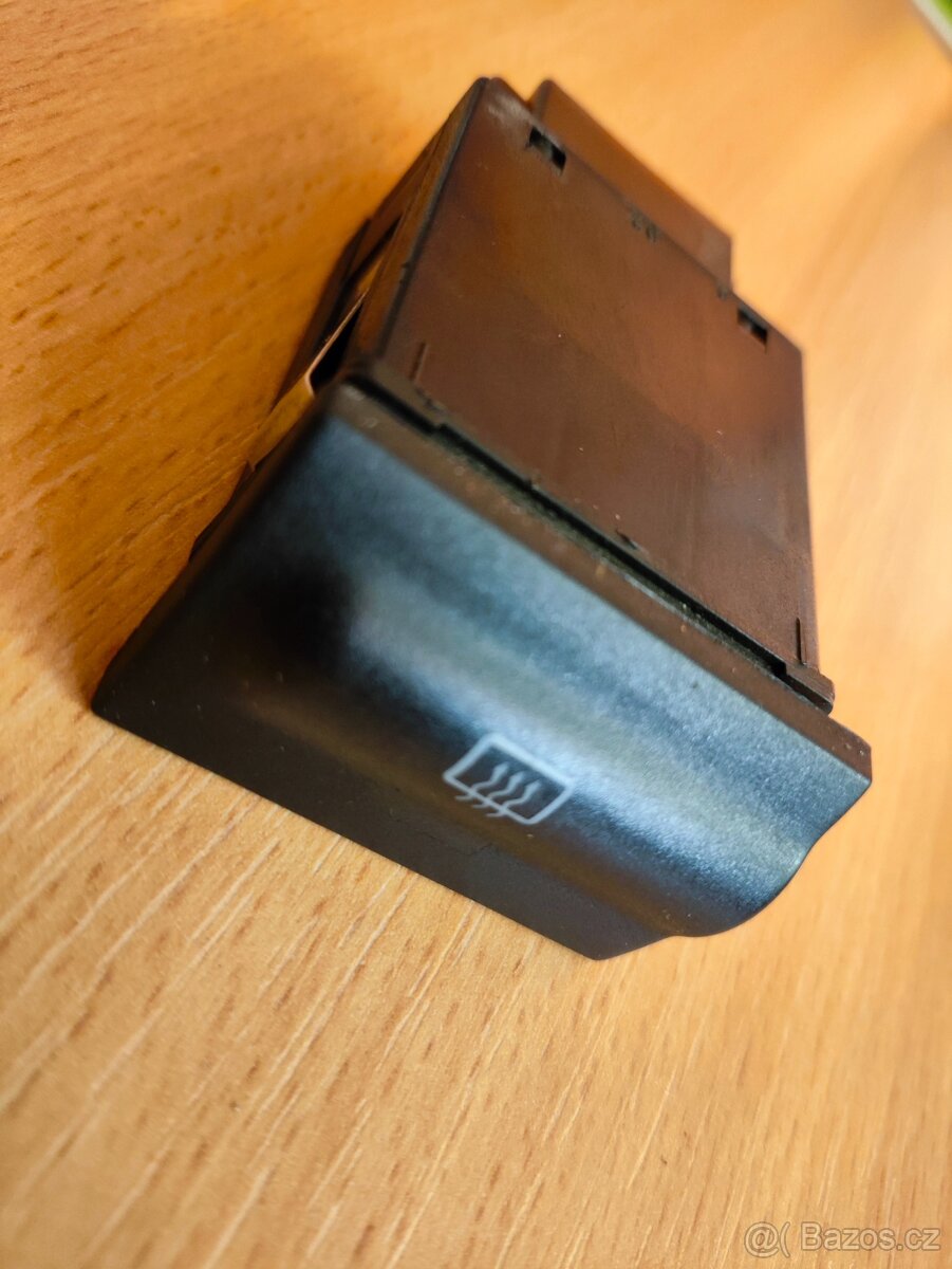 Prodám řadu spínačů, ovládání, climatronic - 5