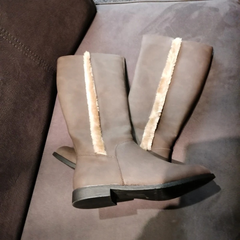 Krásné vyteplené kožené kozačky vel.36 - 5