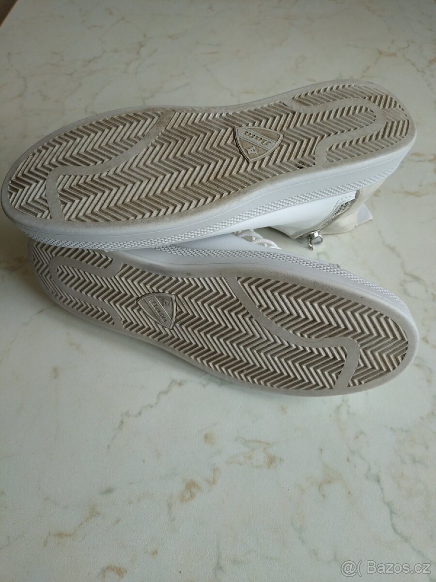 Dámské kožené bílé kotníkové boty Baťa 38 - 5