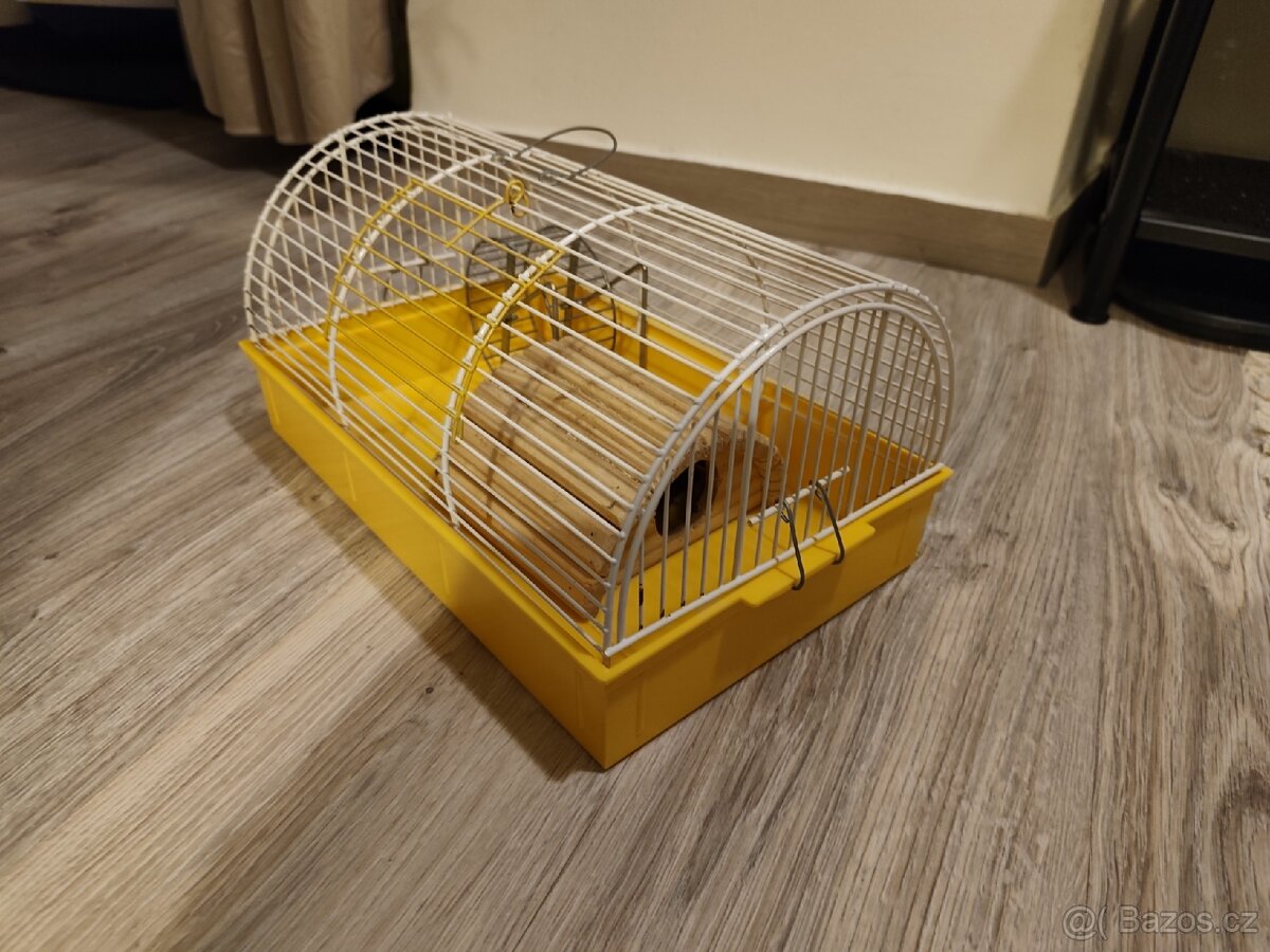 Prodám minimálně používanou klec. - 5