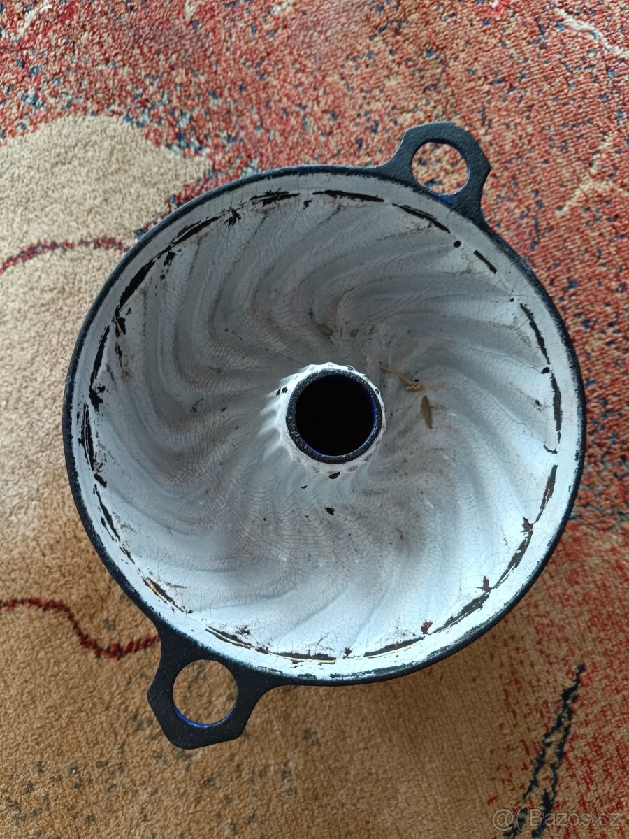 Ruční kráječ, mlýnek, formy a jiné - 5