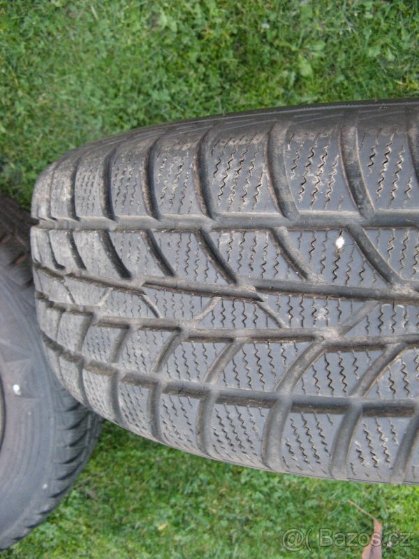 renault zimní kola + disky 14 hankook - 5