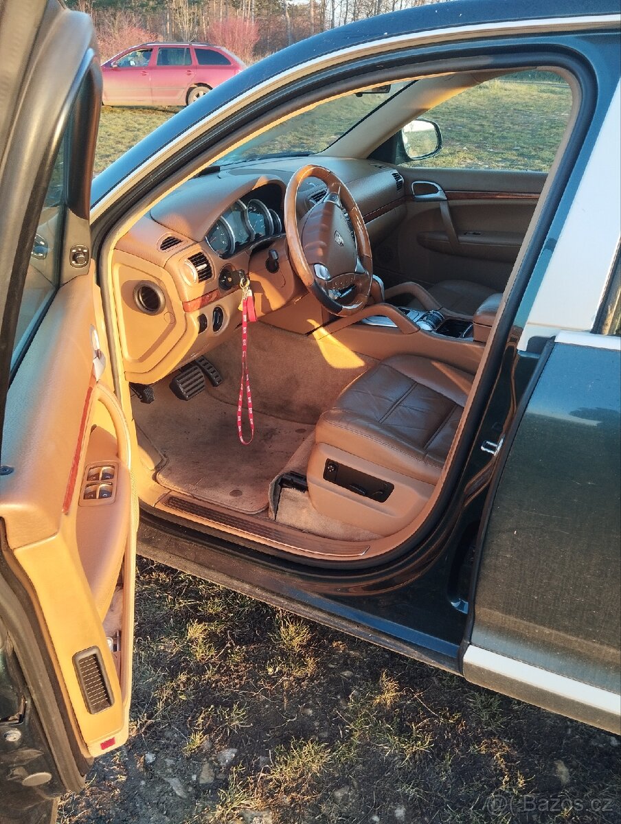 Porsche cayenne - 5