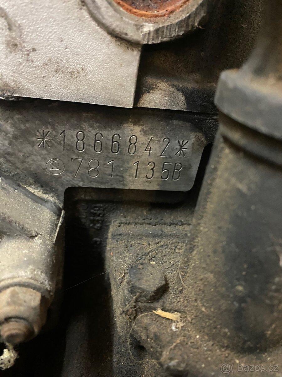 Motor Škoda Favorit 135 B - 5