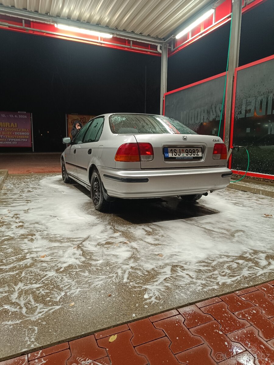 Honda civic 6g 1.5 eco-vtec - 5