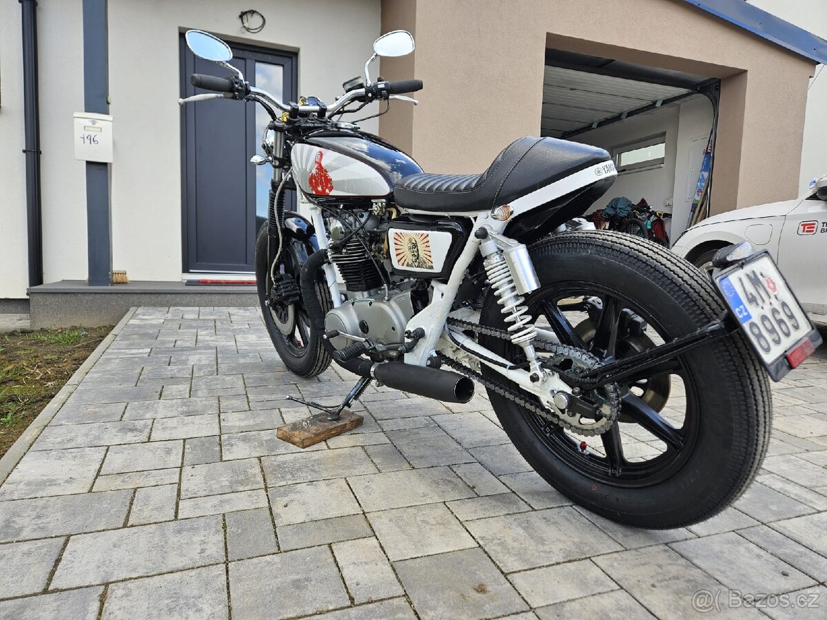 Yamaha XS650 - 5