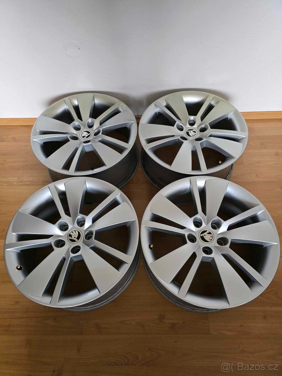 Originální alu disky Škoda Superb 3 R18 5x112 - 5