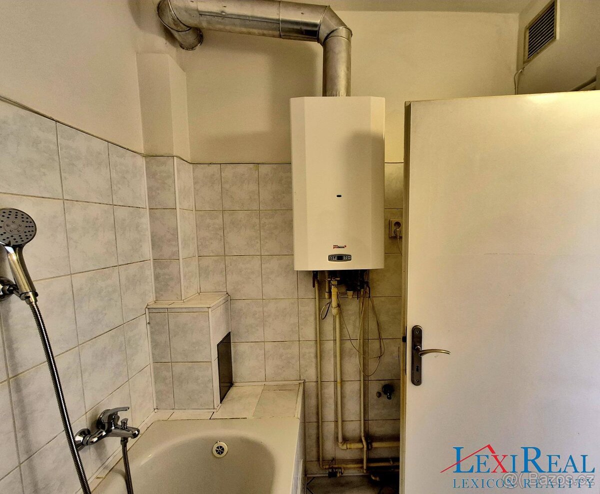 byt 1+kk, 29 m2, Oblouková, Praha Vršovice - 5