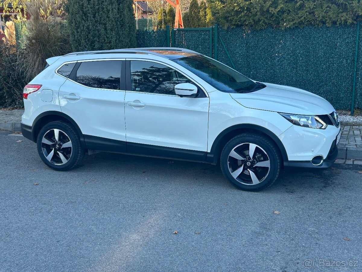 Nissan Qashqai 1.6 Dig-T 120kw N-Connecta 2017 ČR 1m 53600km - 5