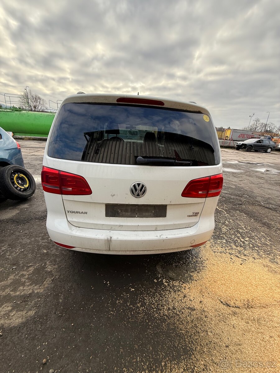 Veškeré náhradní díly VW Touran 1T3 FL 2011 CDGA KWB B4B4 - 5