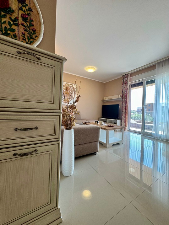 Chorvátsko-zariadený 3-izbový apartmán s výhľadom na more - 5