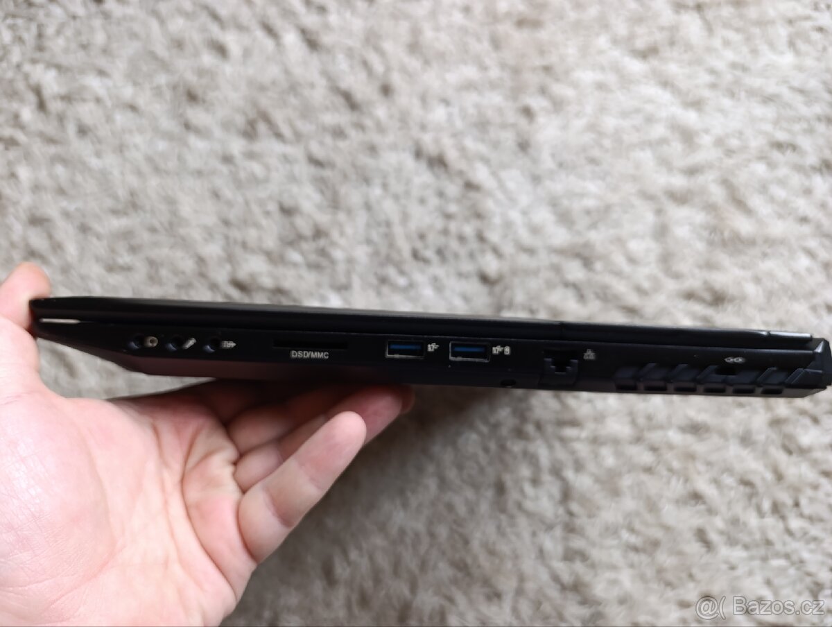 Herní notebook CLEVO PA71ES – na díly nebo opravu - 5